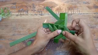 DIY how to make spinner toy from coconut leavespalm leaves [upl. by Elhsa]