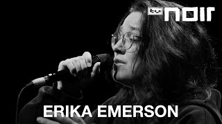 Erika Emerson – Walls live bei TV Noir [upl. by Anaejer359]