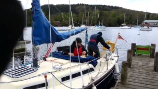 Boat berthing the easy way at South Windermere Sailing Club [upl. by Ruon]