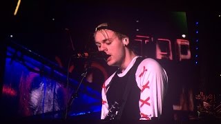 5 Seconds Of Summer  Long Way Home  Live Performance August 30th 2014  Chicago IL HD [upl. by Tahpos]