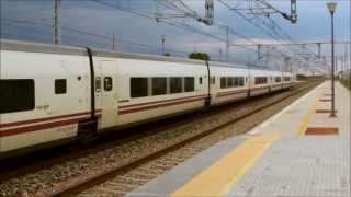 Trenes en la estación de Benicarló Peñiscola Junio 2013 [upl. by Alic428]