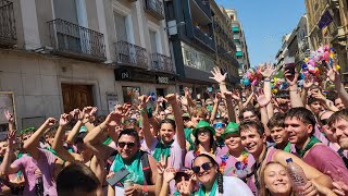 Cabalgata tras el cohete en Huesca fiesta y más fiesta [upl. by Ammej524]