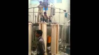 Solar water tank Manufacturing process Puff injection for tank insulation [upl. by Tully207]