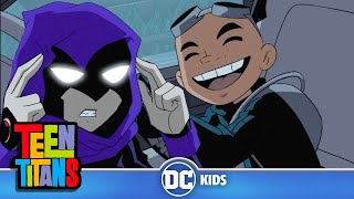 Gizmo ruba lauto dei Titani  Teen Titans in Italiano 🇮🇹  DCKidsItaliano [upl. by Aramahs]