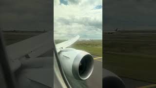 Westjet 787 landing Paris [upl. by Fornof]