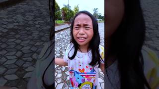 Riska Vlog Rebutin Coklat Rumput laut Yupi Ada Zombiii [upl. by Azriel]