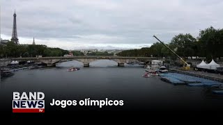 Competição de natação no Rio Sena é liberada  BandNews TV [upl. by Antony875]