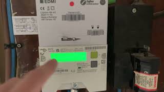 How to get a electricity meter reading on a Landis GYR E470 [upl. by Linneman617]