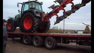 Fendt 716 Vario TMS amp GrégoireBesson Orka pokazowa 2122011wmv [upl. by Enitsirhk]