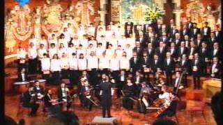 Concert Sant Esteve 1995  Orfeó Català  El cant de la senyera [upl. by Solracsiul848]