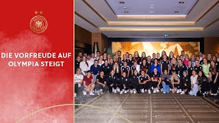 Teamgefühl stärken  Abendessen der DFBFrauen mit weiteren OlympiaTeams [upl. by Weatherley150]