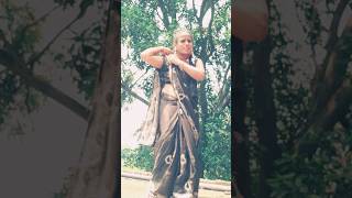 बेरी बेरी सरके पीन लगादी bhojpuri dance shortvideo short madhupatelofficial [upl. by Gall109]