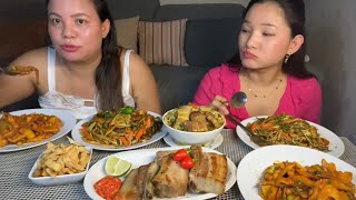 Akabareko shaat ma tato alu nimki vegetable chawomin pork thukpa pork belly fry mukbang [upl. by Viking]