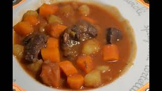 Boeuf pommes de terre carottes vin rouge cookeo [upl. by Nonah]