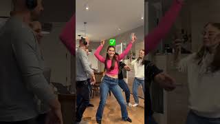 Qui est LIMPOSTEUR  🤫 humour blague imposteur danse shorts [upl. by Nyla]