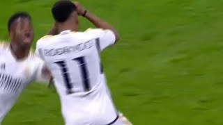 Rodrygo Gol  Real Madrid 21 Manchester City Highlights Champions League [upl. by Odlonra]