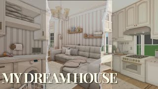 Building my dream house in BLOXBURG ep1 [upl. by Guthry]