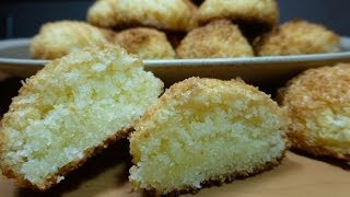 Bolitas de coco Receta casera muy fácil de hacer [upl. by Anwahs471]