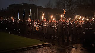 Preußischer Zapfenstreichmarsch Ausmarsch WachbataillonStabsmusikkorps Bundeswehr GZ 17042023 [upl. by Wilburt]