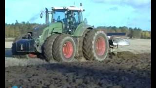 TRIMBLE  Fendt 936 Onland plowing with Trimble Autopilot RTK [upl. by Eniamrehs130]