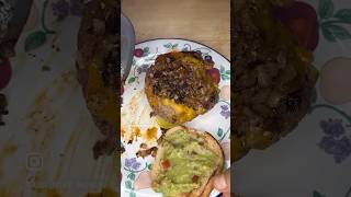 Jesse’s Muscle Burgers Pt2 Macrodiet friendly burger 💪🏼🍔 burger muscle diet vegan beef [upl. by Aicila512]