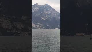 Torbole lago di Garda agitato windsurf assicurato provTN Trentino Alto Adige [upl. by Ydissac]