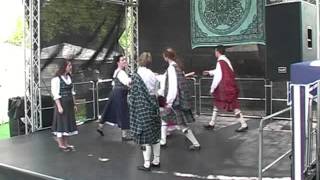 The City of Stirling Reel Highland Gathering Peine 2013 [upl. by Wesa481]