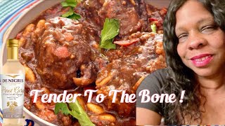 SUNDAY DINNER IDEA  OXTAILS 4k howtocook oxtails [upl. by Fotinas836]