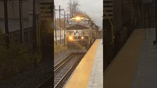 Norfolk Southern passing by union freighttrain railroad railway railfanning virlshort trains [upl. by Troy]