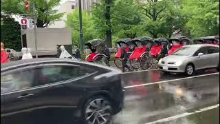 3 video Esta lloviendo pero el desfile Sintoísta de Sapporo no para [upl. by Isaacs676]