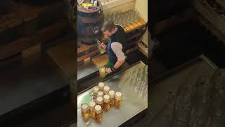 Maschine läuft HB Oktoberfest 2024 oktoberfest bier spaß short birra [upl. by Yramesor]