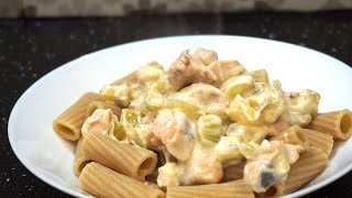 Recette facile de pâtes au saumon courgettes et sauce crémeuse citronnée  Carbonara au saumon [upl. by Nike]