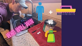 How to clean a paint sprayer  cleaning the HomeRight Finish Max Super [upl. by Oiramal743]