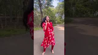 Ankhiyan De Kol Kol  Dancing with Kriti Sanon  Do Patti trending dance shortsviral viralvideos [upl. by Annirak]