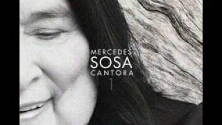 Mercedes Sosa Cantora 1  Barro tal vez [upl. by Rumery]