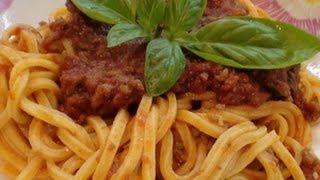 Ragù alla bolognese ricetta semplice [upl. by Kjersti]