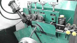 Ring bending machine [upl. by Adyl825]