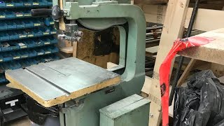 Bandsaw Dust Collection Simple Effective and Inexpensive [upl. by Amsirhc]