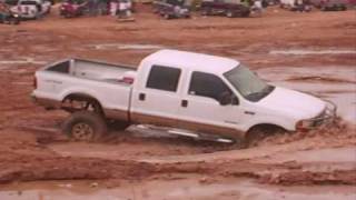 FORD F250 4X4 on Mud [upl. by Wadell709]