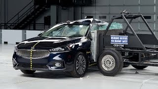 2017 Kia Cadenza side IIHS crash test [upl. by Jesus]