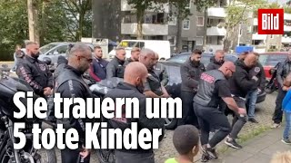 Solingen Plötzlich tauchen 30 Rocker vor dem MordHaus auf [upl. by Satsoc]