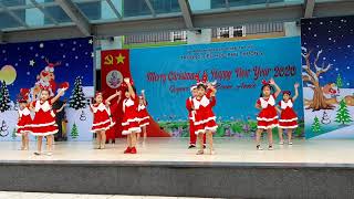 We Wish You a Merry Christmas Trường Tiểu học Phú Thượng [upl. by Lemkul]