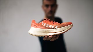 Adidas Terrex lance enfin sa supershoe de trail Agravic Speed Ultra [upl. by Arikaahs]