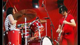 The White Stripes  Ball amp Biscuit Bonnaroo 07 [upl. by Eiser]