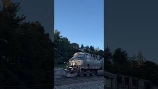 NS 4576 leads a slow 29G down the west slope in Cresson PA [upl. by Oiludbo624]