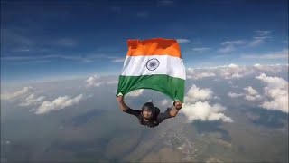 Guy Amazingly Skydives Carrying Indian Flag In Hands ► Nitin Rawat◄ [upl. by Ppik211]