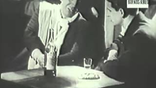 TOMO Y OBLIGO  tango  Carlos Gardel en la película Las luces de Buenos Aires 1931 [upl. by Alidus]