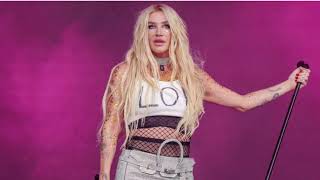 Kesha Celebrates 15 Years of TiK ToK as She Confirms Shes Permanently Changing the Songs Diddy L [upl. by Yztim]