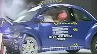 Volkswagen New Beetle crash test IIHS [upl. by Algy]