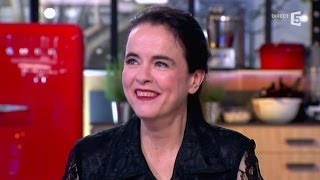 Amélie Nothomb sa cuite avec Yann Queffélec  C à vous  08092014 [upl. by Adest394]